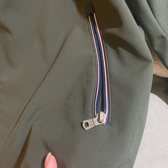 Dark green Tommy Hilfiger rain jacket - Picture 5 of 6